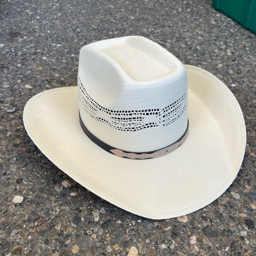 Santa Barbara Ivory Cowboy/Bangora Hat